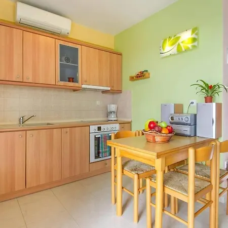 Apartmán Sun Sea & Views 100m From Beach!