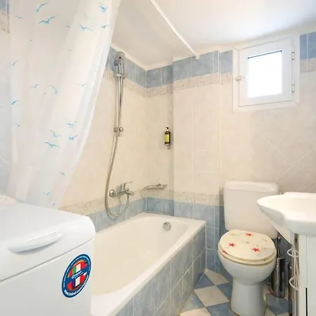 Sun Sea & Views 100m From Beach! Apartmán